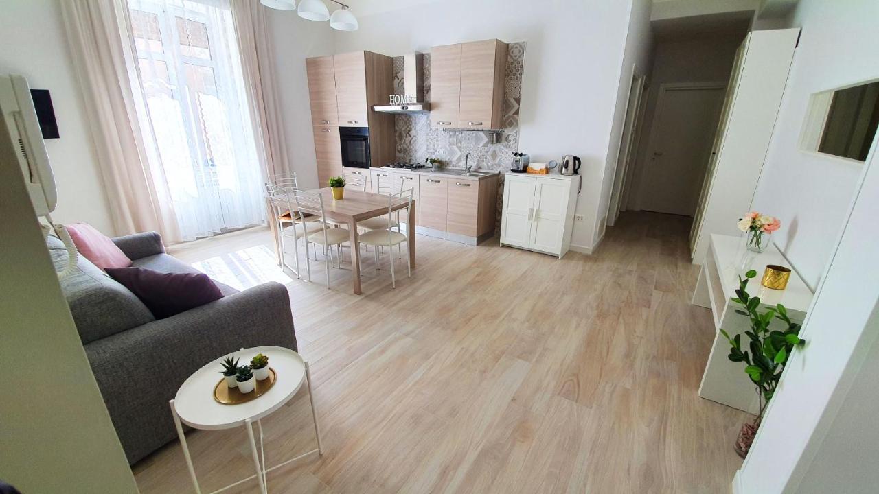 Plinio Home Castellammare di Stabia Dış mekan fotoğraf